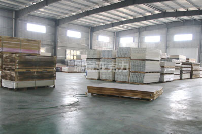 亞克力透明板變形怎么處理