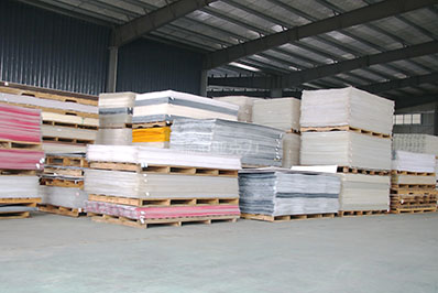 亞克力板70度高溫有毒嗎